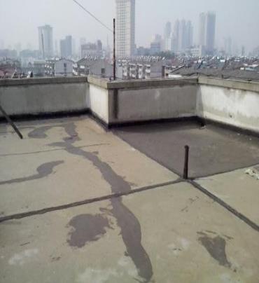 黄骅漏水维修 楼顶漏水是什么原因，楼顶漏水维修方法是什么?